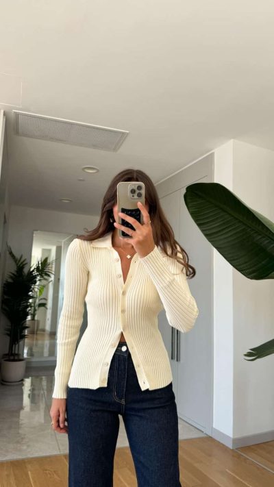 Ribbed Buttoned Sweater Beige