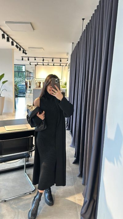 Black Turtleneck Zero Sleeve Cardigan Dress