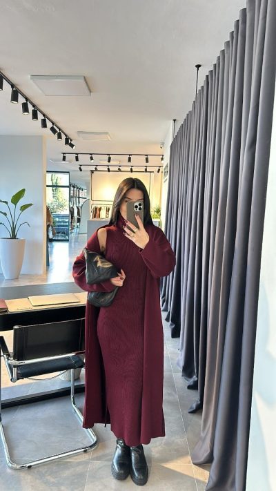 Burgundy Turtleneck Zero Sleeve Cardigan Dress
