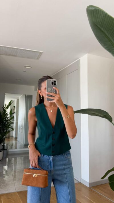 Henry Pocket Detailed Vest - Emerald Green
